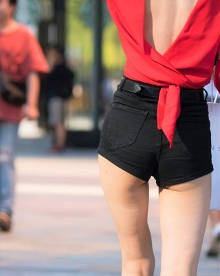 Voyeur: Liebe chinesische Bums in Shorts...
 #88894915