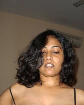 Sandhya, Hardcore Homely Wife Desi Indian