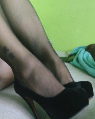 Tacones altos #107096667