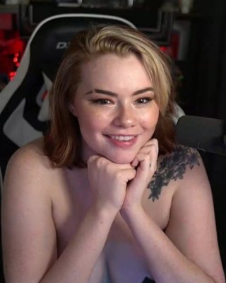 Itssabrinalynn desnuda #108855486
