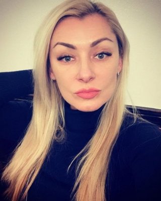 Heute
 #92934207