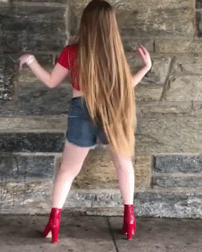 Sexy Gifs Of Girls Dancing 4