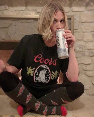 Januar jones cravings box
 #80609877