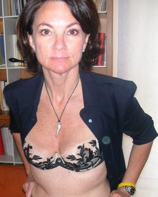 JULIE 51 Y FRENCH WHORE MOM FROM ORLEANS