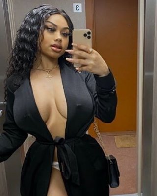 Sexy instagram Titten
 #92972292