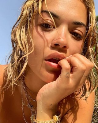 Rita ora topless urlaub
 #88427279