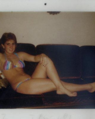 Polaroids
 #82316704