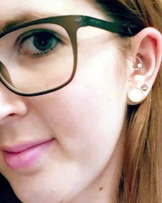 Ihr Fickspielzeug - bettelt um Tribut
 #99807629