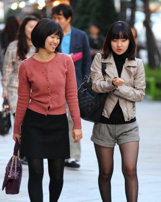 Street Pantyhose - Real Life Asian Cunt In Tights