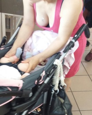 胸の谷間のダウンブラウスと乳首の覗き見コレクションvol.15
 #101268486