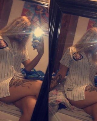Sexy Tattoo Belfast Mädchen
 #101349068