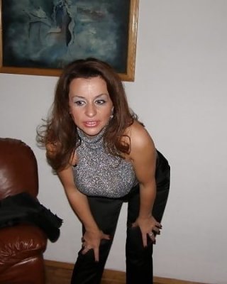 Serbische Milfs und Reife vol.135
 #84239409