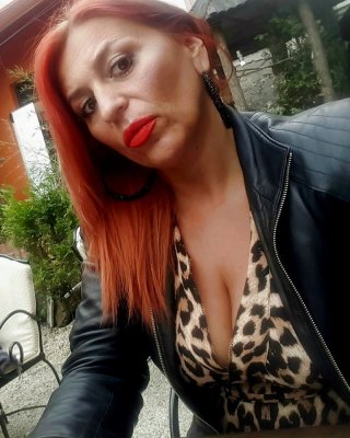 Serbische Milfs und Reife vol.135
 #84239666