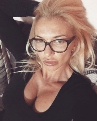 Serbische Milfs und Reife vol.135
 #84241231