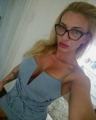 Serbische Milfs und Reife vol.135
 #84241429