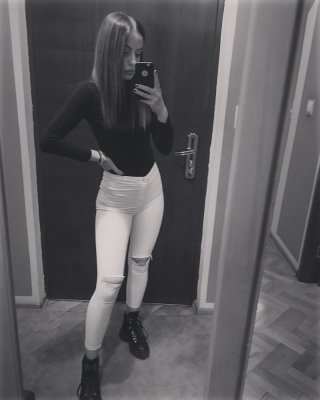セルビアのホットな痩せたブロンドの売春婦の女の子 ana stojilkovic
 #80757420