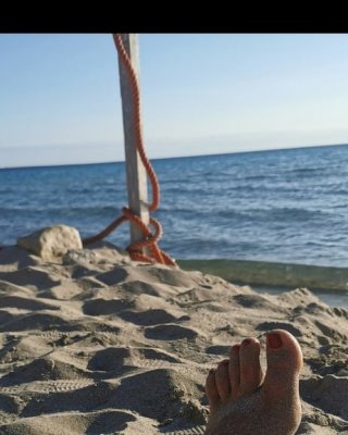 Sonntagnachmittag Füße am Strand
 #89816554